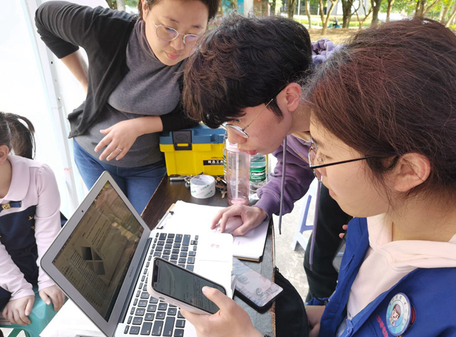 计算机与信息学院赴农大社区开展智能设备使用科普暨义务维修进社区志愿服务活动